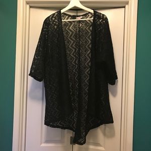 LuLaRoe Black Lindsey